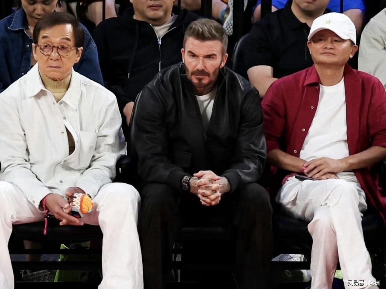 尊龙凯时62岁马云现身NBA中国赛!猛拍成龙大腿 与贝克汉姆蔡崇信热聊